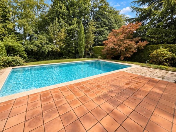 Chaleureuse villa - Commugny 17