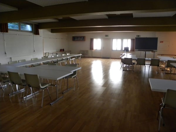 Espace industriel composé de surfaces de 14 m2 à 106 m2 à Bex - Idéal pour activités commerciales 10