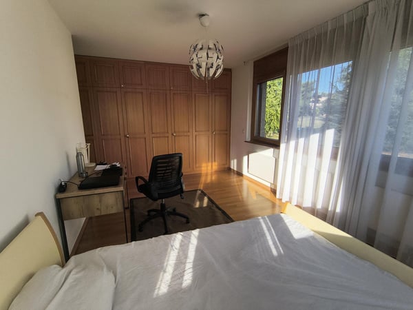 Chambre meublée N 3 3