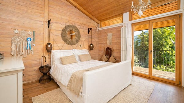 Rareté à Gryon - chalet rénové, vue Dents du Midi et grand jardin 9