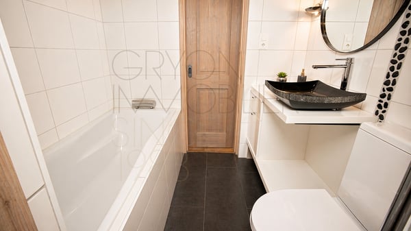 Rareté à Gryon - chalet rénové, vue Dents du Midi et grand jardin 11