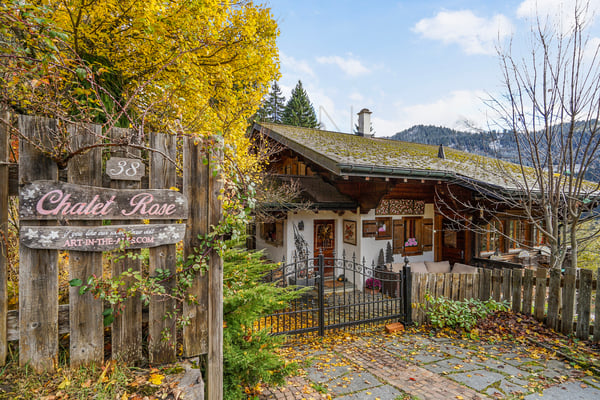Chalet Rose : Tranquillité et Nature à La Barboleuse 5