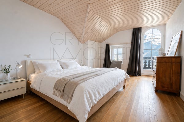 Appartement sous les toits à Gryon avec balcon et vue alpine 8