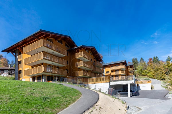 Appartement neuf meublé 2 pièces avec parking couvert 11
