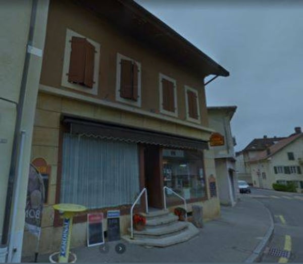 Opportunité unique à Vallorbe : boulangerie avec Tea-Room, laboratoire et appartement. 1
