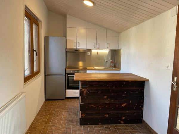 Bex : appartement lumineux de 2.5 pièces avec une belle vue 2
