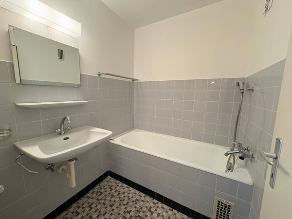 Bex : à louer appartement 2.5 pièces lumineux 6
