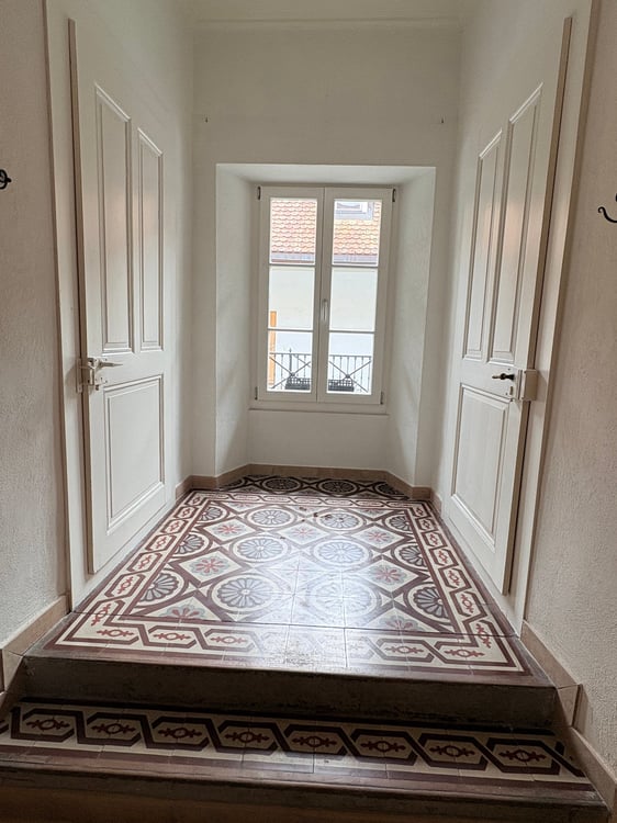 Bex : à louer spacieux appartement historique rénové de 4,5 pièces 9