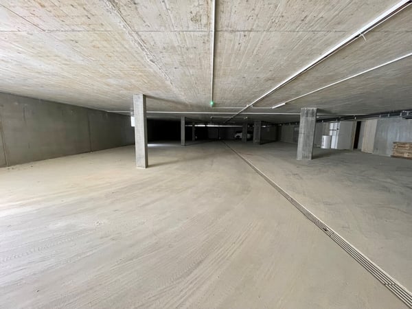 Places de parc intérieures 3