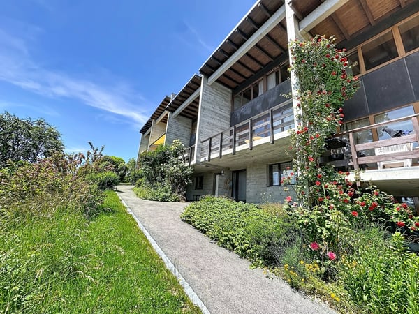 Maison mitoyenne contiguë avec terrasse privative 10