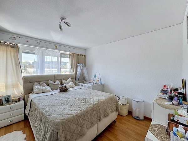 Appartement lumineux et proche des commodités avec loggia/balcon 8