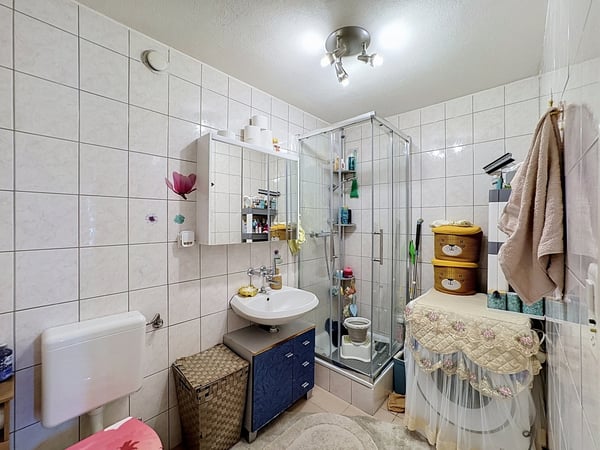 Appartement lumineux et proche des commodités avec loggia/balcon 11