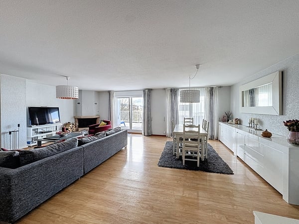 Appartement en attique de 5.5 pièces avec deux terrasses et deux balcons 4