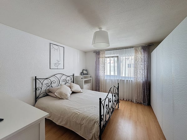 Appartement en attique de 5.5 pièces avec deux terrasses et deux balcons 10