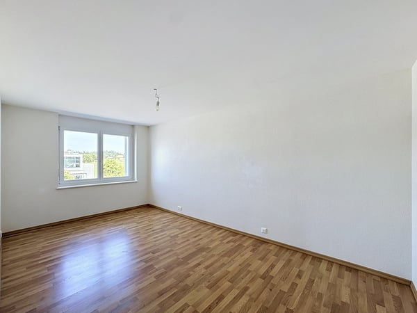 Appartement de 4.5 pièces lumineux avec balcon. 8