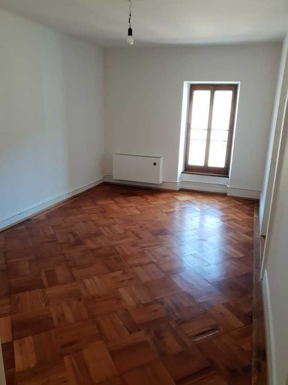 Appartement de 3.5 pièces au 2ème étage avec balcon 12