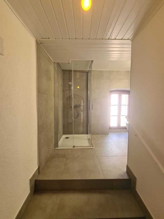 Appartement en duplex de 4.5 pièces entièrement rénové au 1er étage 5