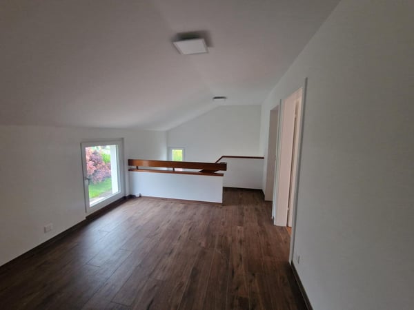 IBK Promotion Sàrl vous présente 13