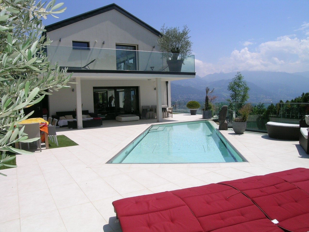 modern house, swimming pool, terrace, balcony, garden, view