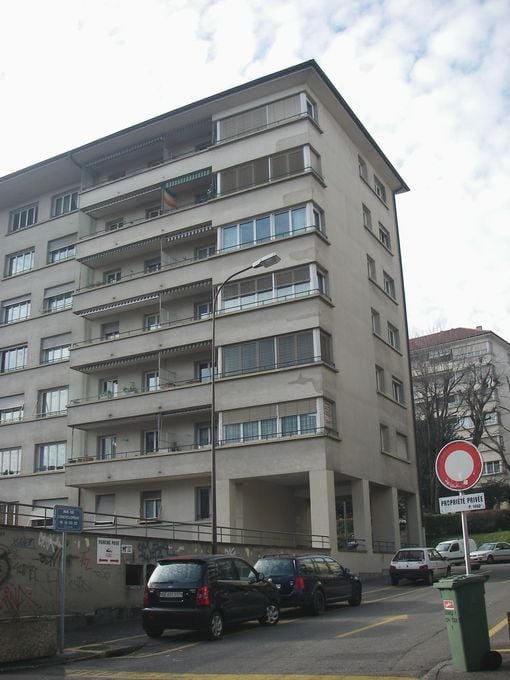 Box situé au 1er sous-sol. 15