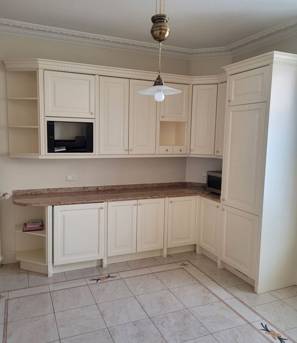 Appartement duplex traversant, situé au 4ème étage. 7