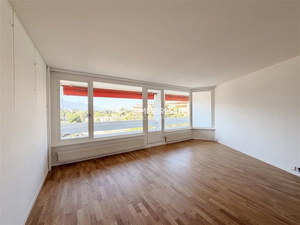 Appartement,7,160 2