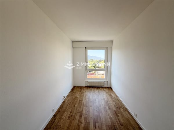 Appartement,7,160 6