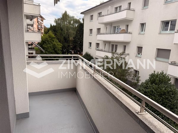 Appartement,4,82 10