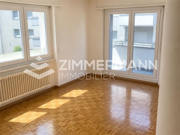 Appartement,4,82 3