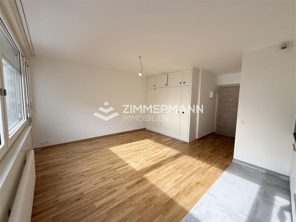 Studio,2,17 4