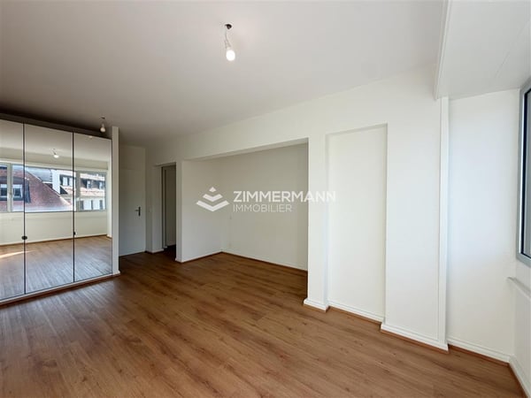 Appartement,3.5,210 7