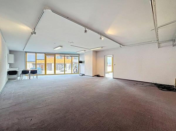 Surface artisanale et administrative 5