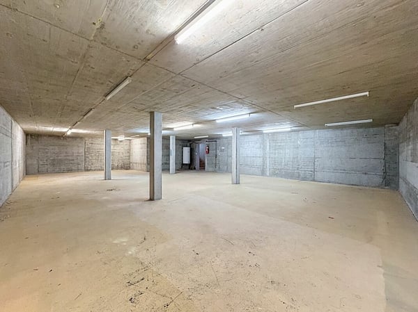 Surface artisanale et administrative 15