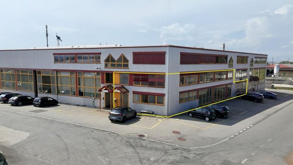 Surface artisanale et administrative 2