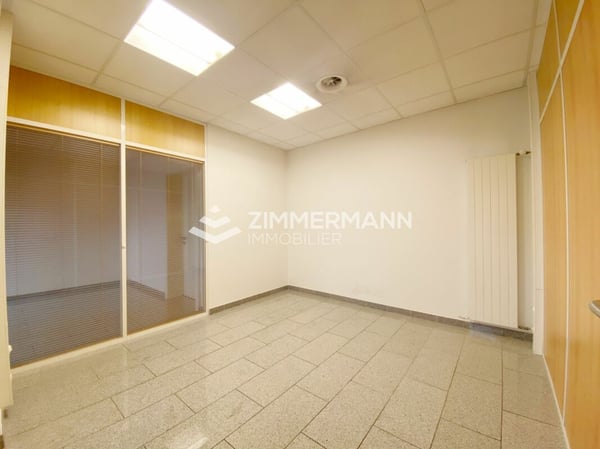 Jolie arcade dans le quartier de Sécheron 7