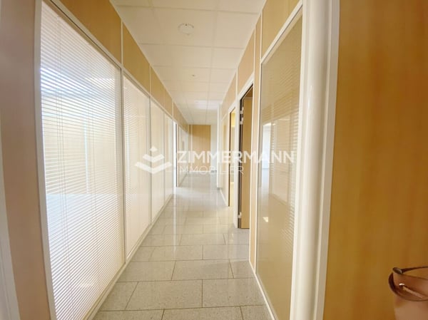 Jolie arcade dans le quartier de Sécheron 10