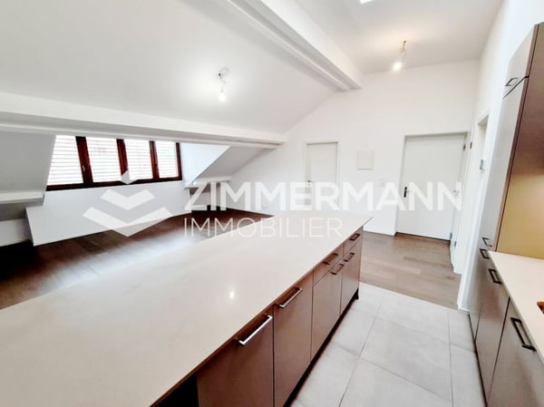 Superbe 1 pièces dans le quartier de la Roseraie ! 2