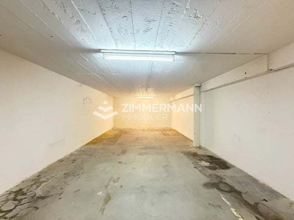 Espace de Stockage de 770 m² à Montbrillant ! 6