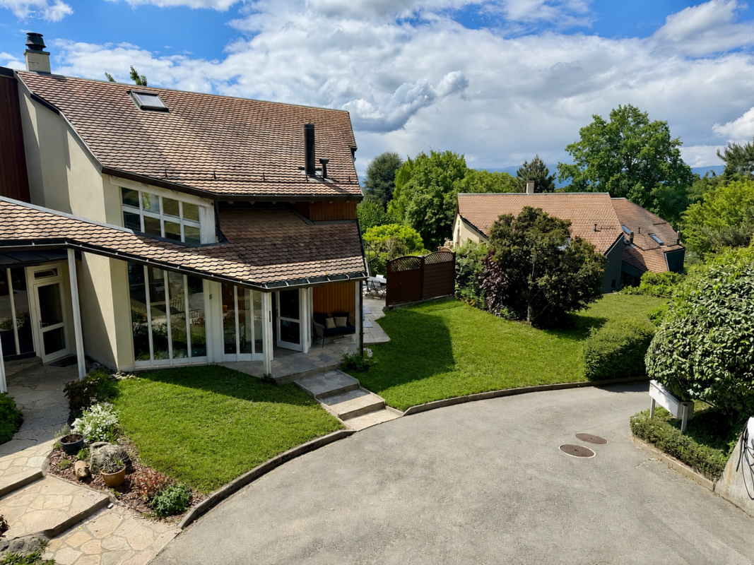 Villa idéale pour famille avec appartement indépendant de 2 pièces
