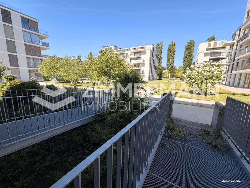 Superbe surface commerciale au rez 525m2