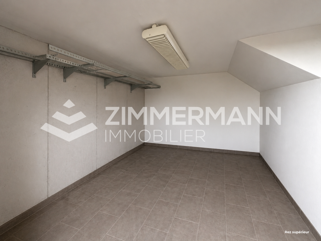 Superbe surface commerciale au rez 525m2