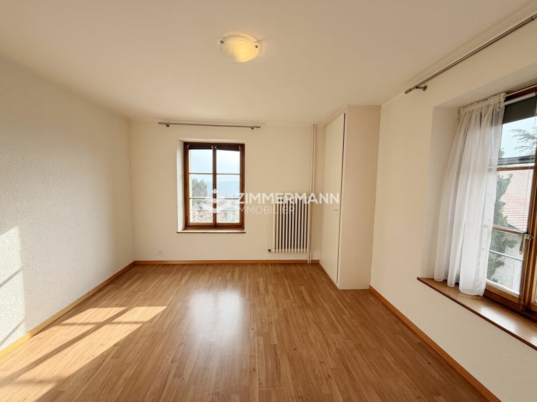 Duplex 7,5 pièces à Russin