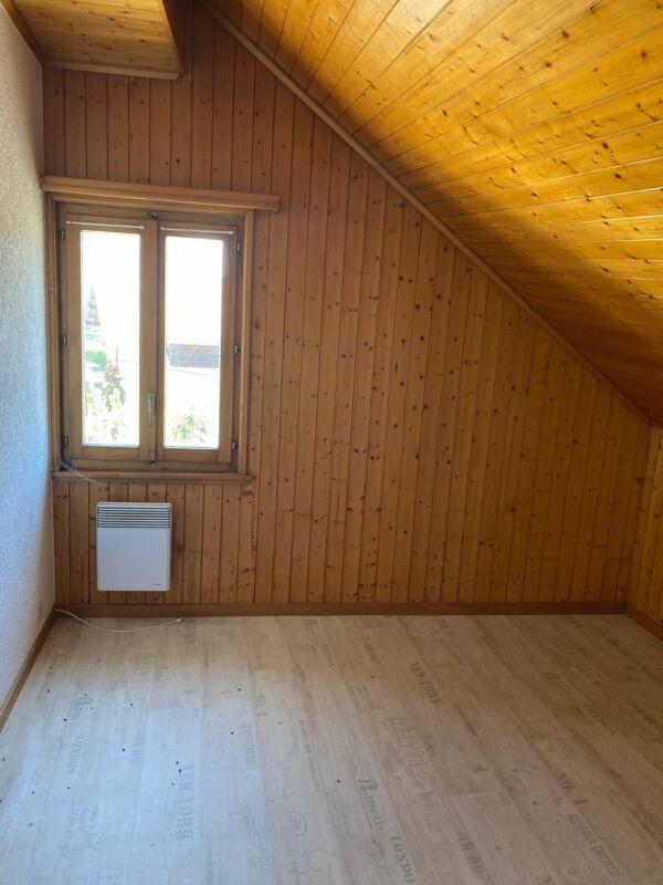Petit immeuble de rendement au coeur de Fully