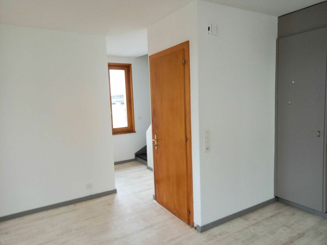 Petit immeuble de rendement au coeur de Fully