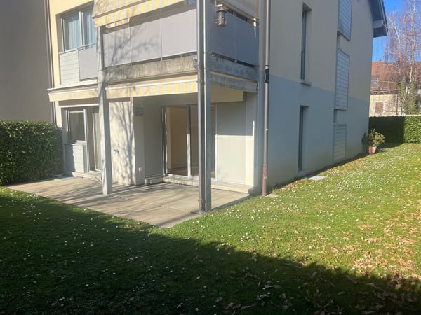 Appartement de 4 pièces avec terrasse et jardin 9