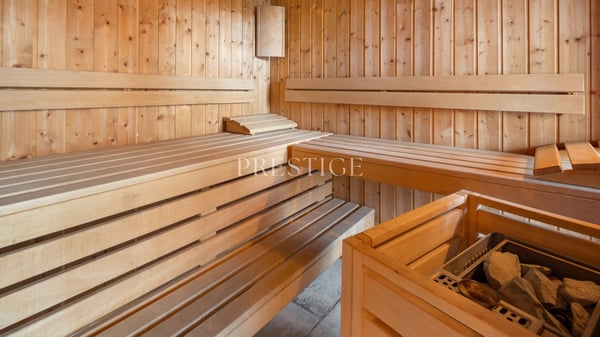 Einladendes 5.5-Zimmer-Apartment nur wenige Schritte vom Zentrum von Crans-Montana entfernt 18