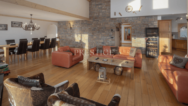 Einladendes 5.5-Zimmer-Apartment nur wenige Schritte vom Zentrum von Crans-Montana entfernt 4