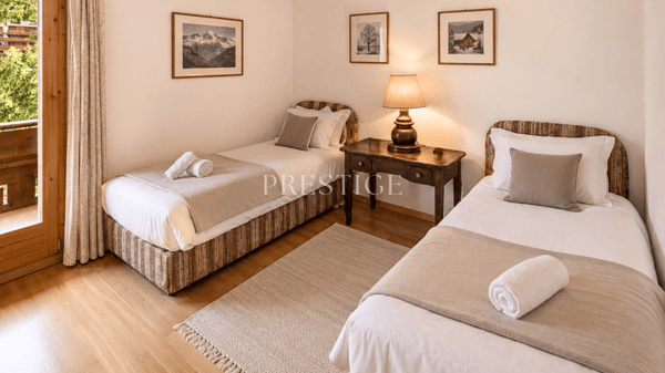 Spacieux appartement 5.5 pièces face au Golf Ballesteros – Centre de Crans à pied 9