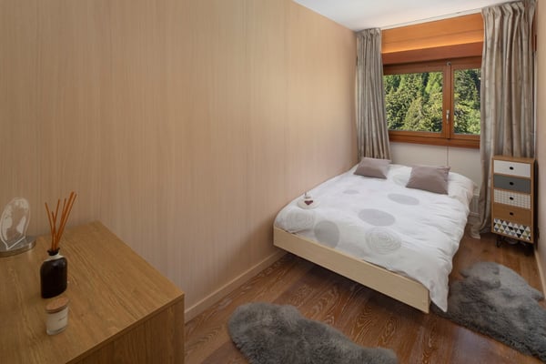 2.5pces en SI avec vue panoramique sur les montagnes – Crans-Montana 9