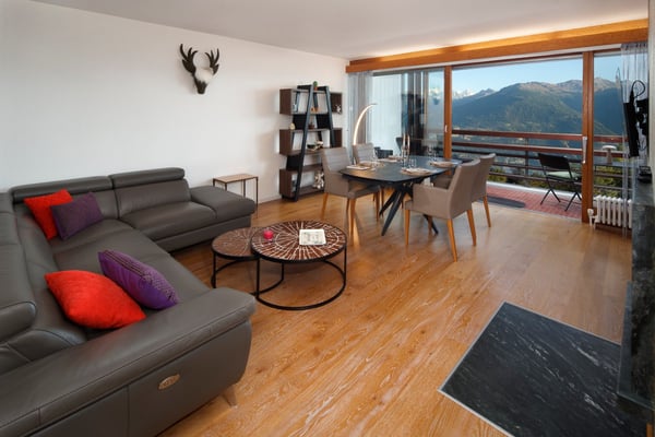 2.5pces en SI avec vue panoramique sur les montagnes – Crans-Montana 4